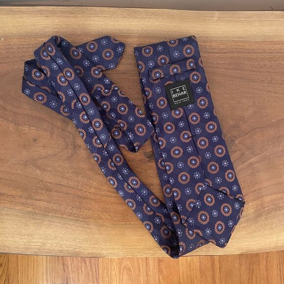 IKE BEHAR Neck Tie Orange NavyFloral Geometric Woven 100% Silk Hand Tailored USA - Picture 5 of 5